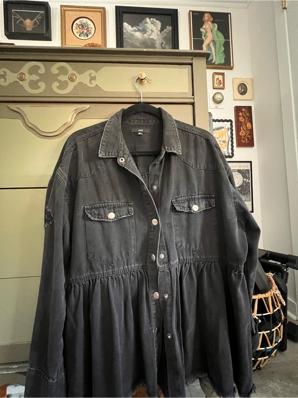 Women's Washed Black Button-Front Utility Shirt Jacket